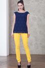 /home/arezvov/grabber_cache/azaliya/product_images/bluza-r-1203/r1203-2